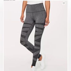 Like New Lululemon Wunder Under HR Tight SE Tech gray size 6